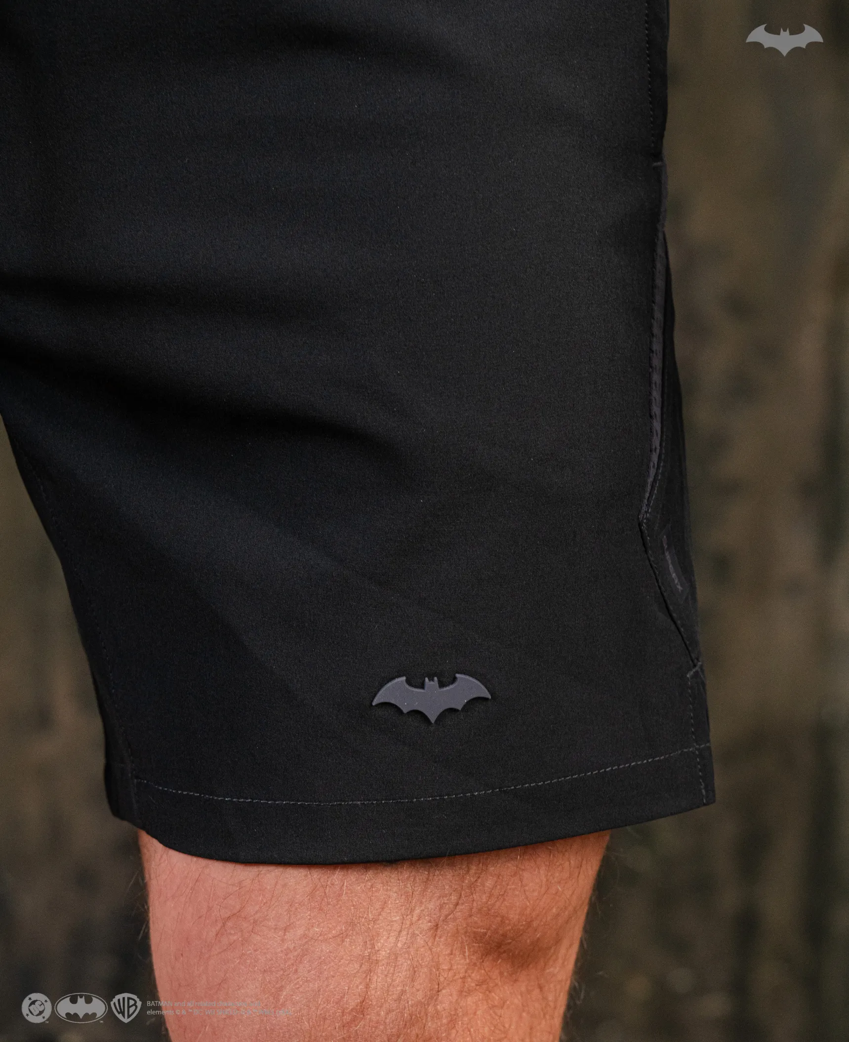 BATMAN Utility Performance Shorts 7" - Arkham Black