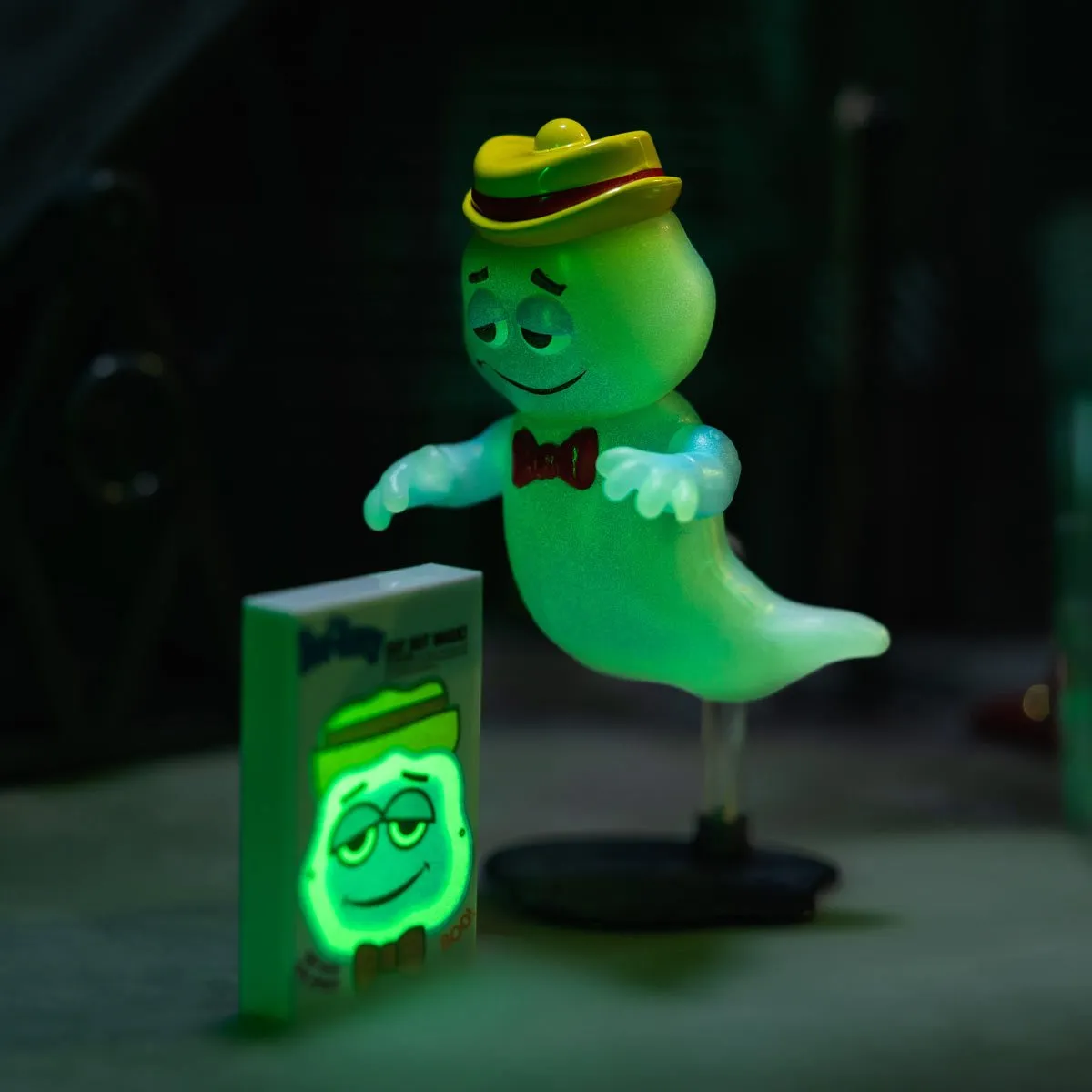 Monster Cereals - General Mills Boo Berry 6-Inch Scale GITD Exclusive Action Figure (32739)