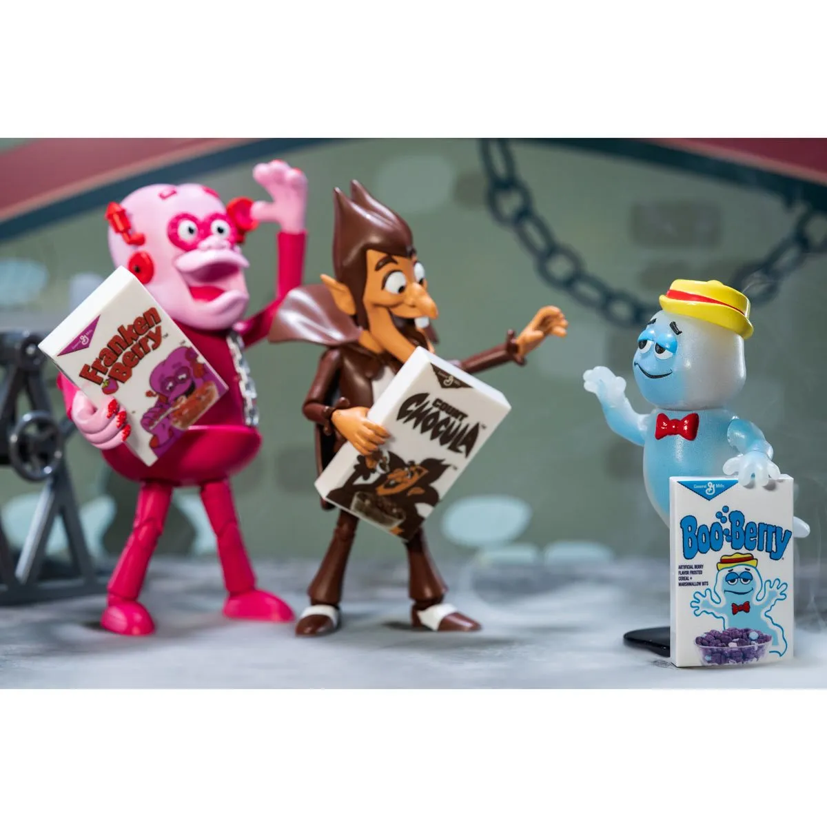 Monster Cereals - General Mills Boo Berry 6-Inch Scale GITD Exclusive Action Figure (32739)