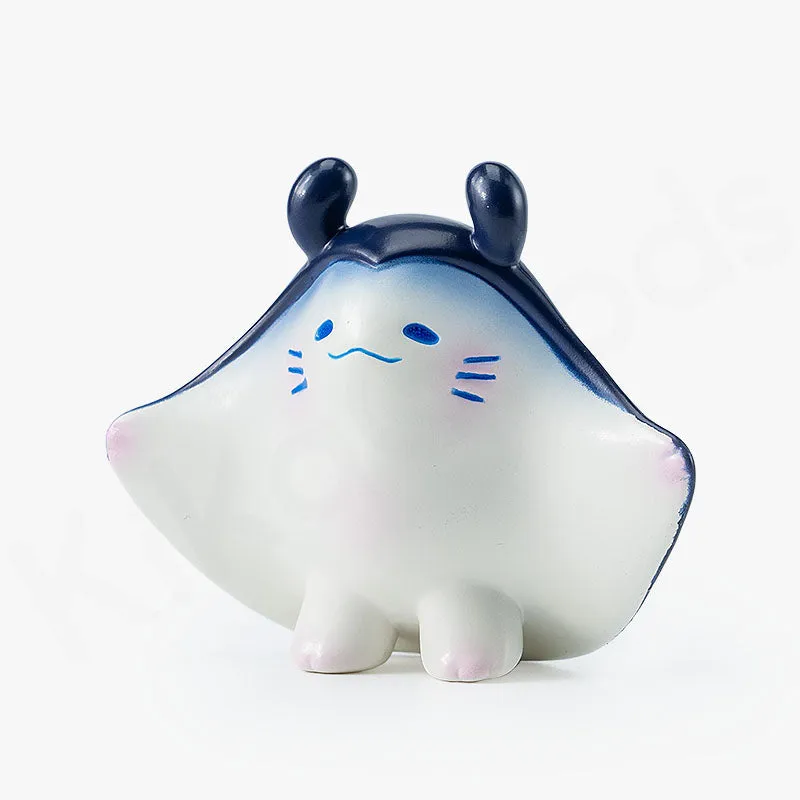 Penny's Box · Manta Ray Limited Figure