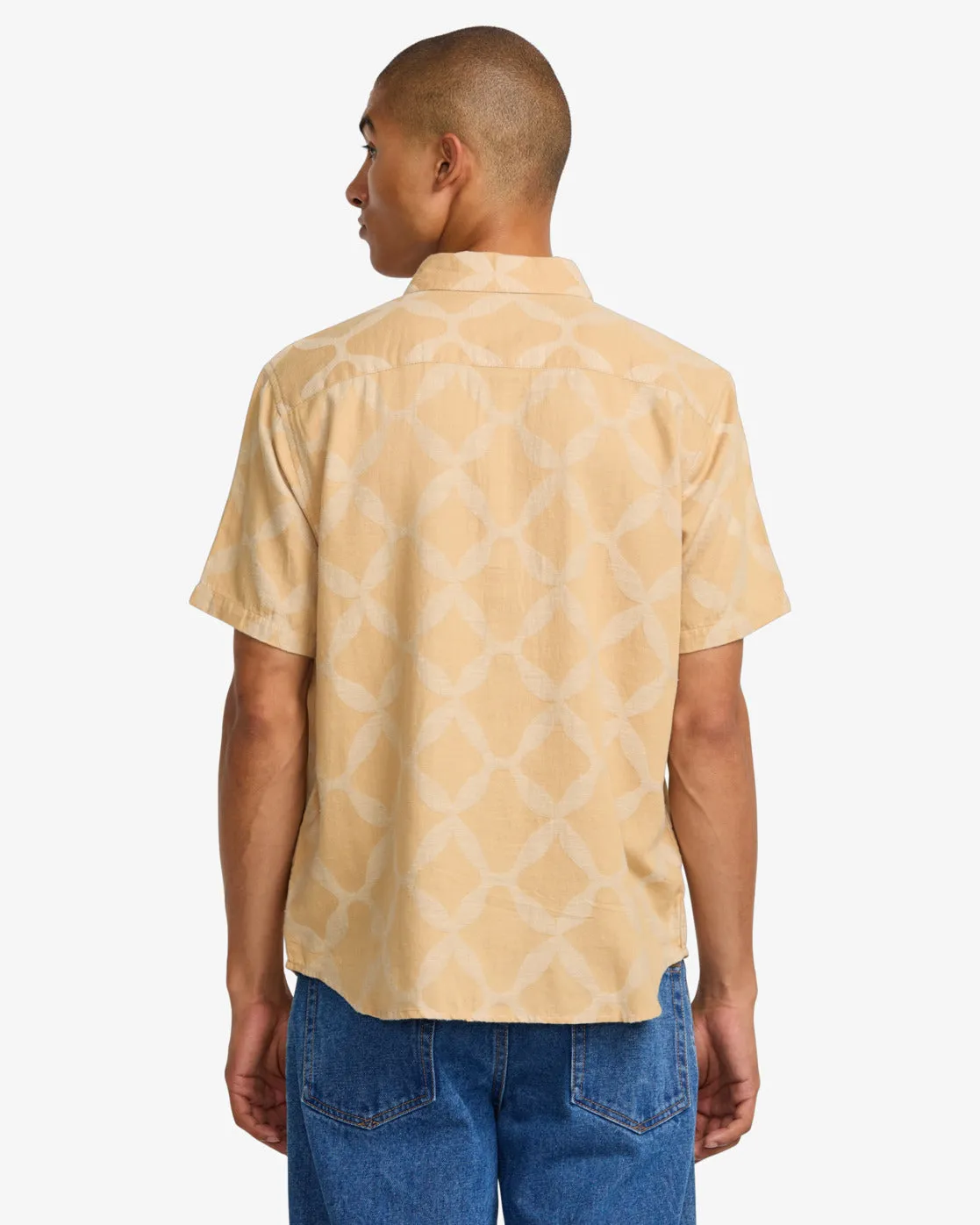 RVCA Men's LA Ornament Short Sleeves Shirt Ochre 23A041501_OCR