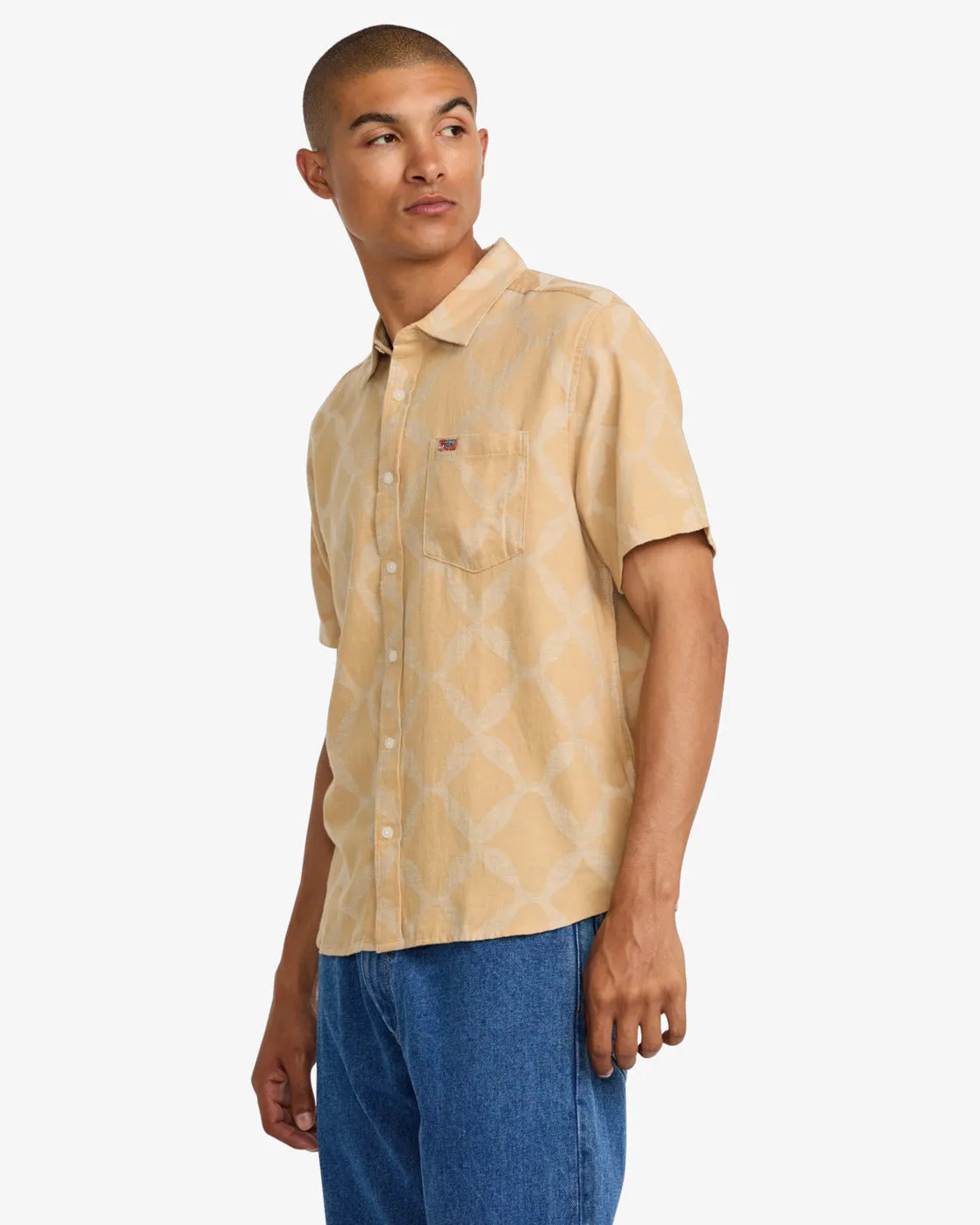 RVCA Men's LA Ornament Short Sleeves Shirt Ochre 23A041501_OCR
