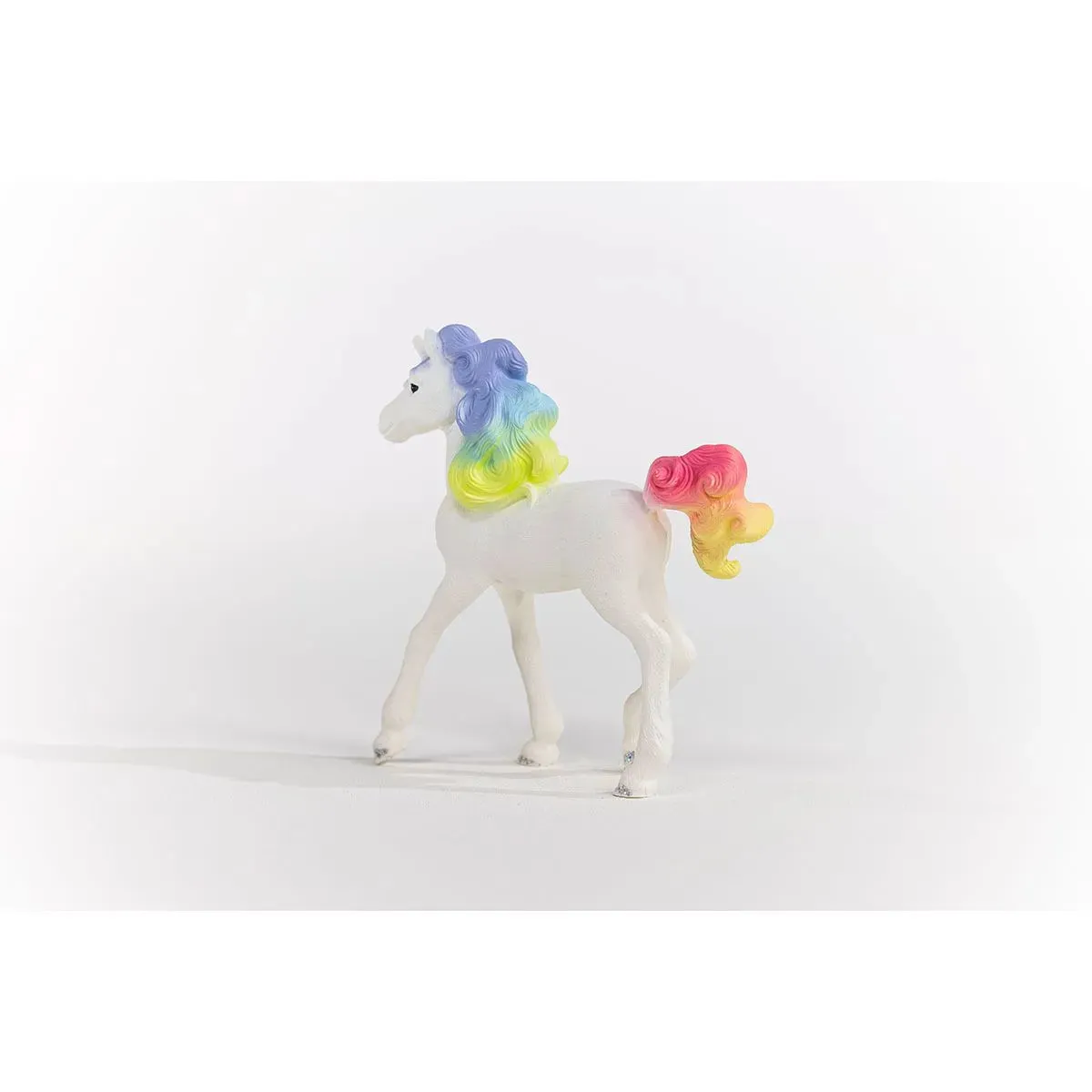 Schleich rainbow cake unicorn