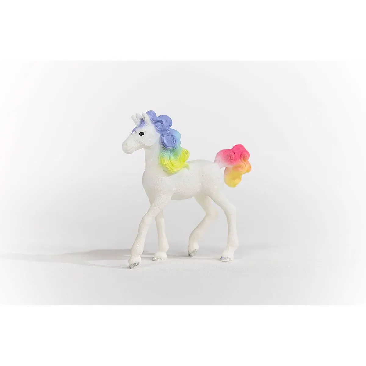 Schleich rainbow cake unicorn