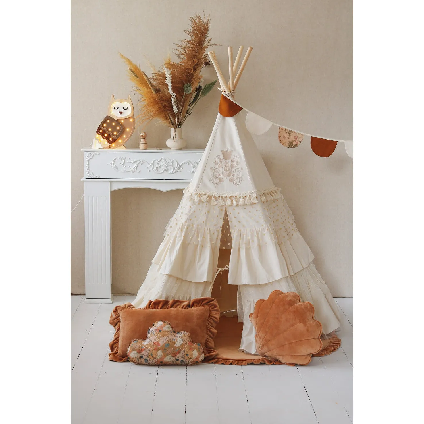 Soft Velvet Mat with Frill